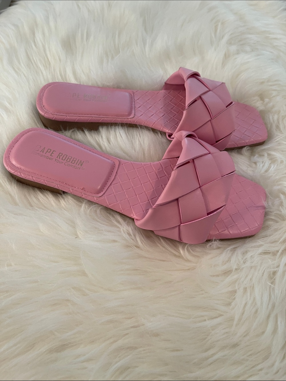 Cape Robbin Bubblegum Pink Braided Slide Sandals